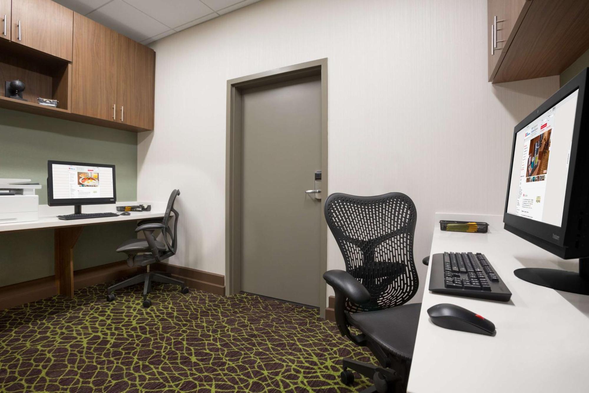 Hilton Garden Inn Houston-בייטאון מראה חיצוני תמונה